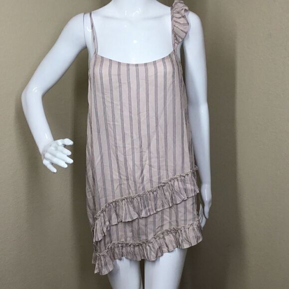 Ro & De Asymmetric Ruffled Cami (C10) - Picture 2 of 6